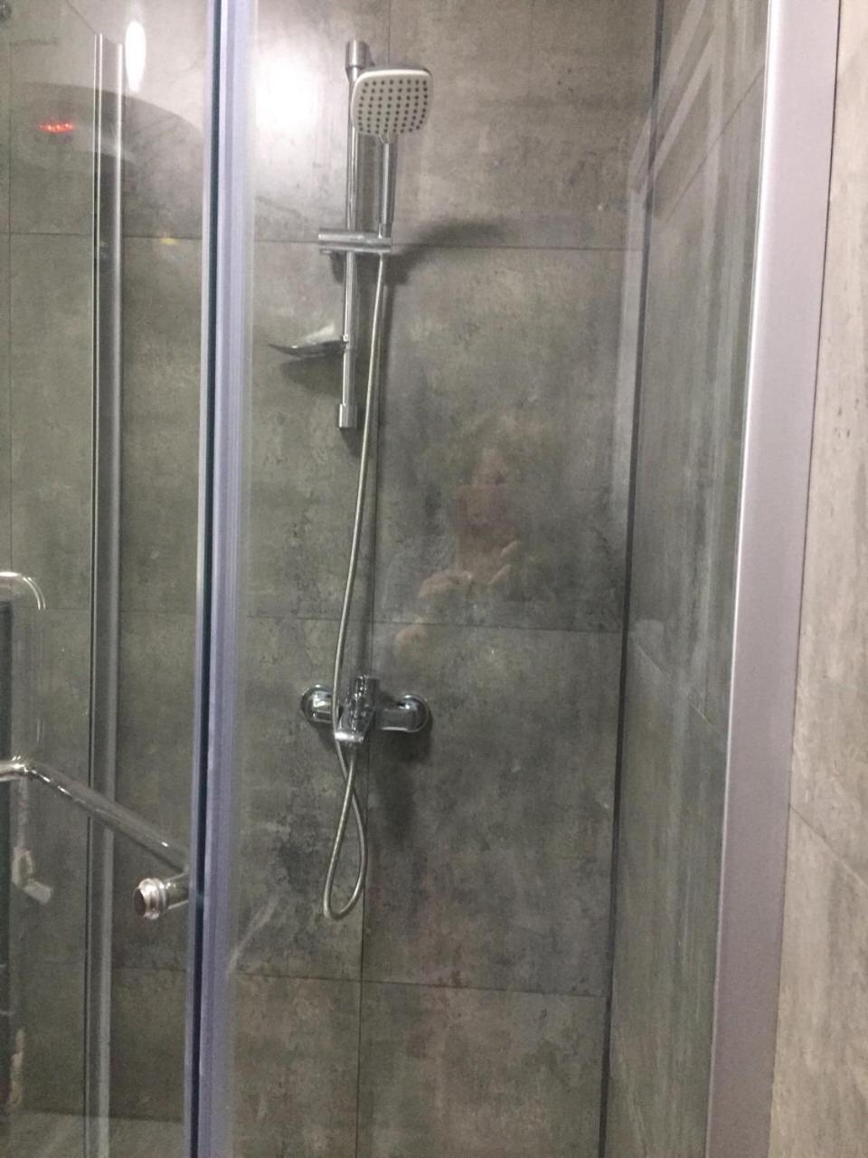巴统Pirosmani 18D, 12 Floor公寓 外观 照片